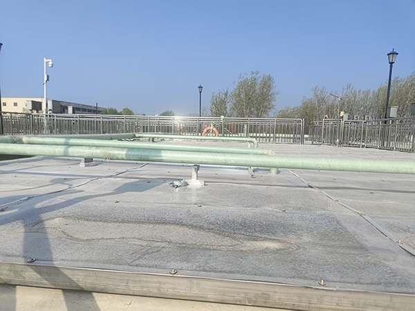 一体化除臭管道里